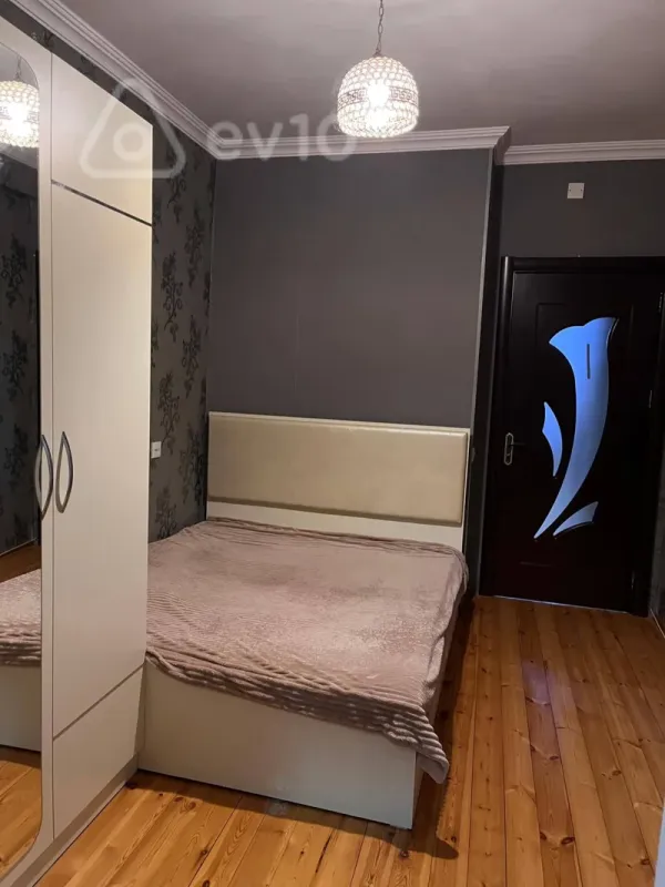 Kirayə verilir 2 otaqlı yeni tikili 50 m²