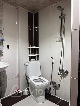 Kirayə verilir 2 otaqlı yeni tikili 50 m²
