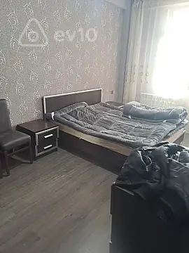 Kirayə verilir 2 otaqlı yeni tikili 74 m²