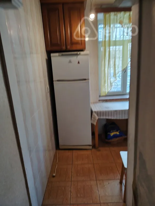 Kirayə verilir 2 otaqlı köhnə tikili 60 m²