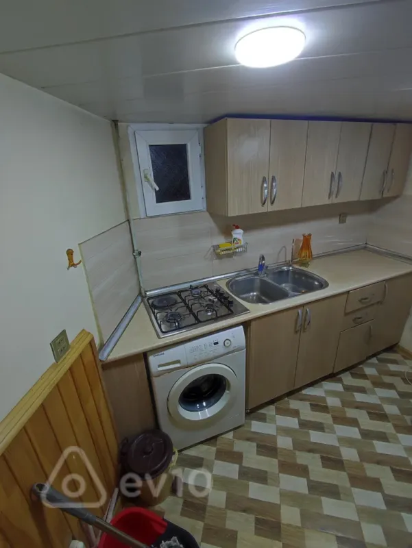 Kirayə verilir 2 otaqlı yeni tikili 50 m²