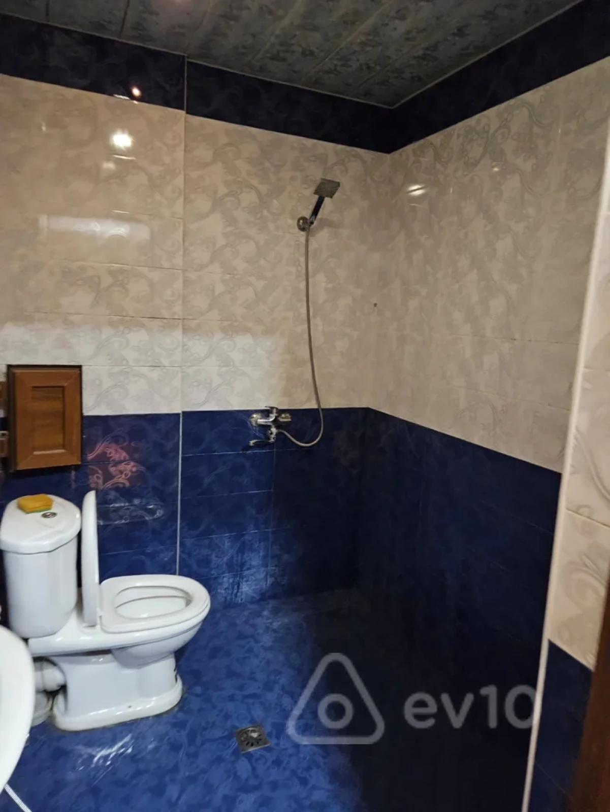 Kirayə verilir 2 otaqlı yeni tikili 60 m²