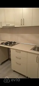 Kirayə verilir 2 otaqlı yeni tikili 65 m²