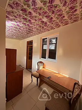 Kirayə verilir 1 otaqlı həyət evi 35 m²