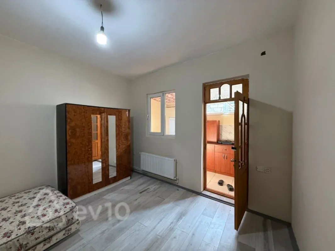 Kirayə verilir 1 otaqlı həyət evi 35 m²