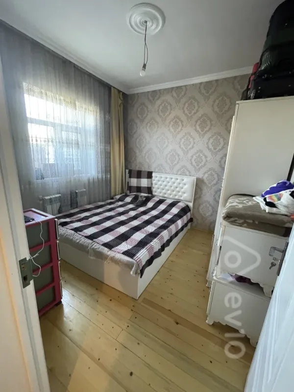 Satılır 3 otaqlı həyət evi 50 m²