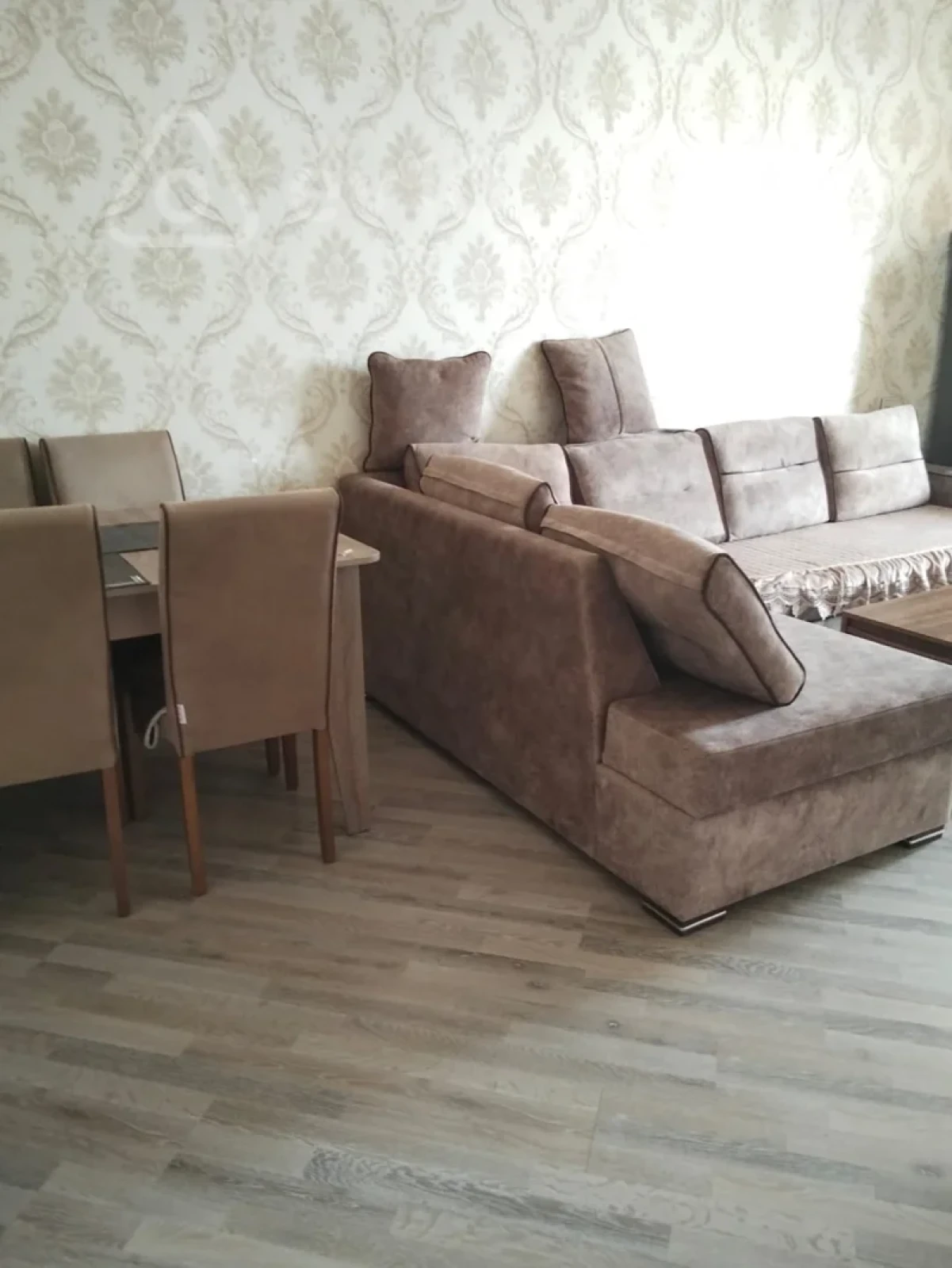 Kirayə verilir 2 otaqlı yeni tikili 43 m²