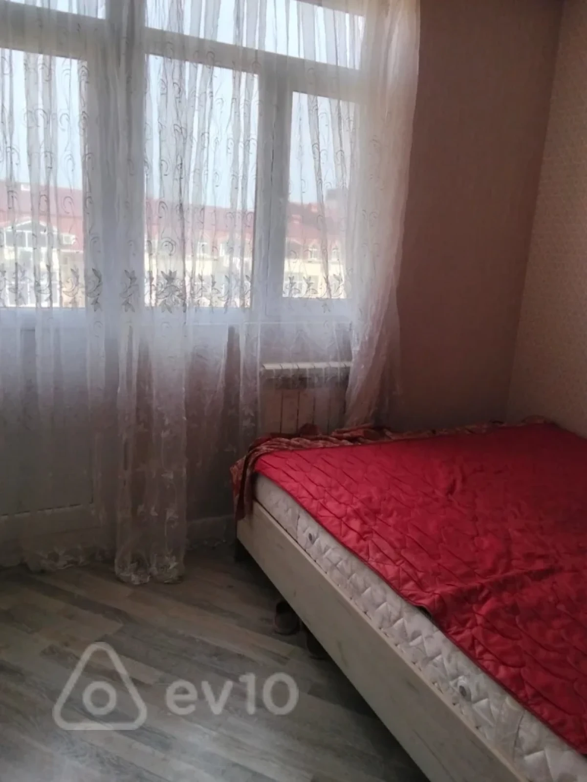 Kirayə verilir 2 otaqlı yeni tikili 43 m²