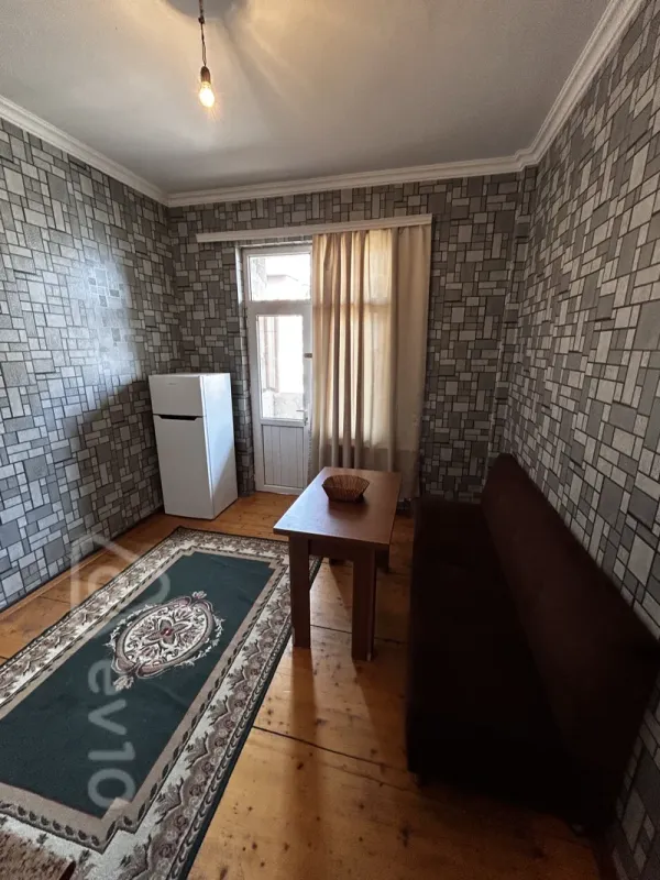 Kirayə verilir 2 otaqlı yeni tikili 80 m²