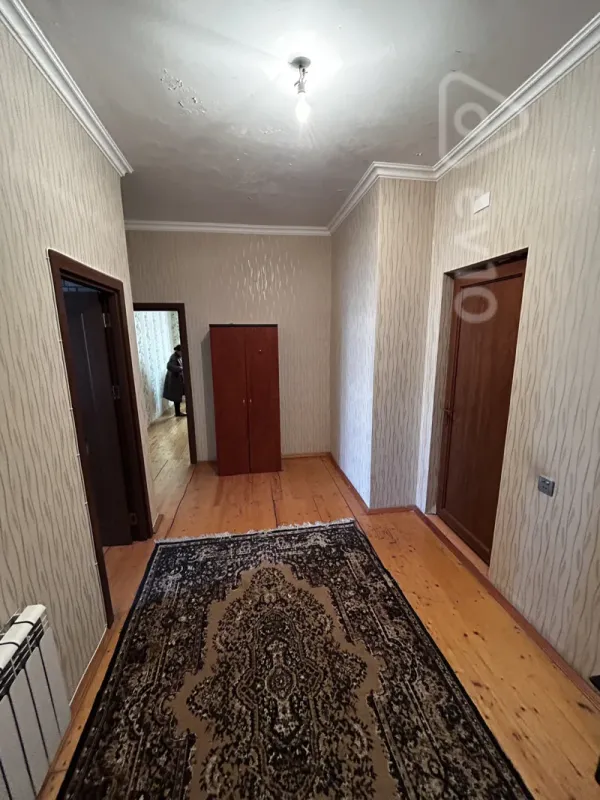 Kirayə verilir 2 otaqlı yeni tikili 80 m²