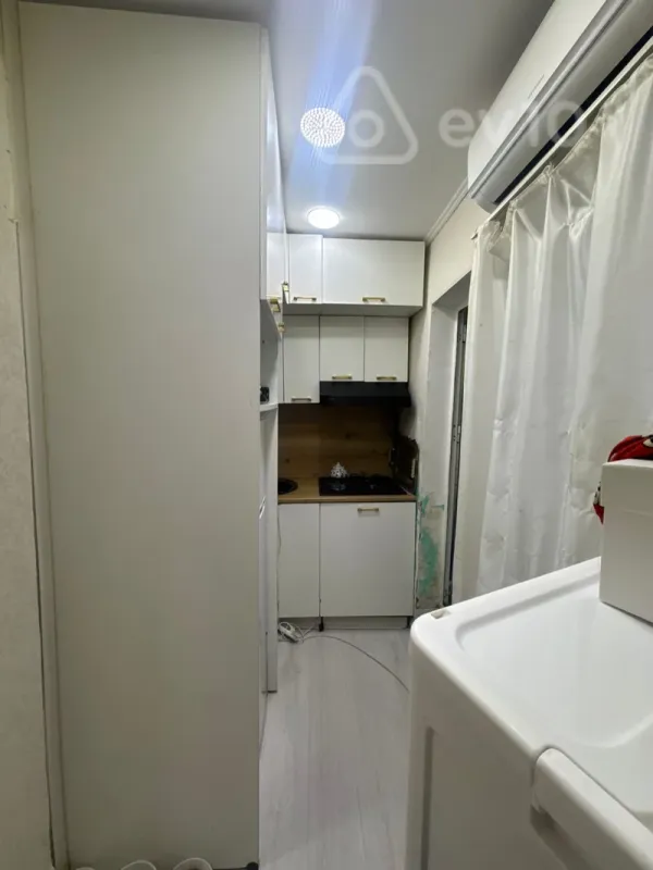 Kirayə verilir 1 otaqlı yeni tikili 25 m²