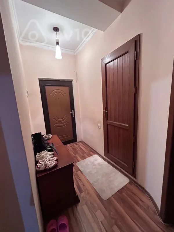 Kirayə verilir 2 otaqlı yeni tikili 72 m²