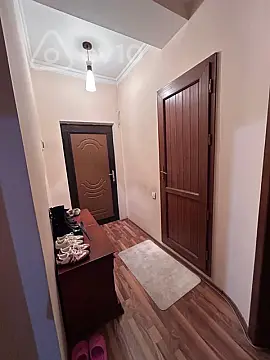 Kirayə verilir 2 otaqlı yeni tikili 72 m²