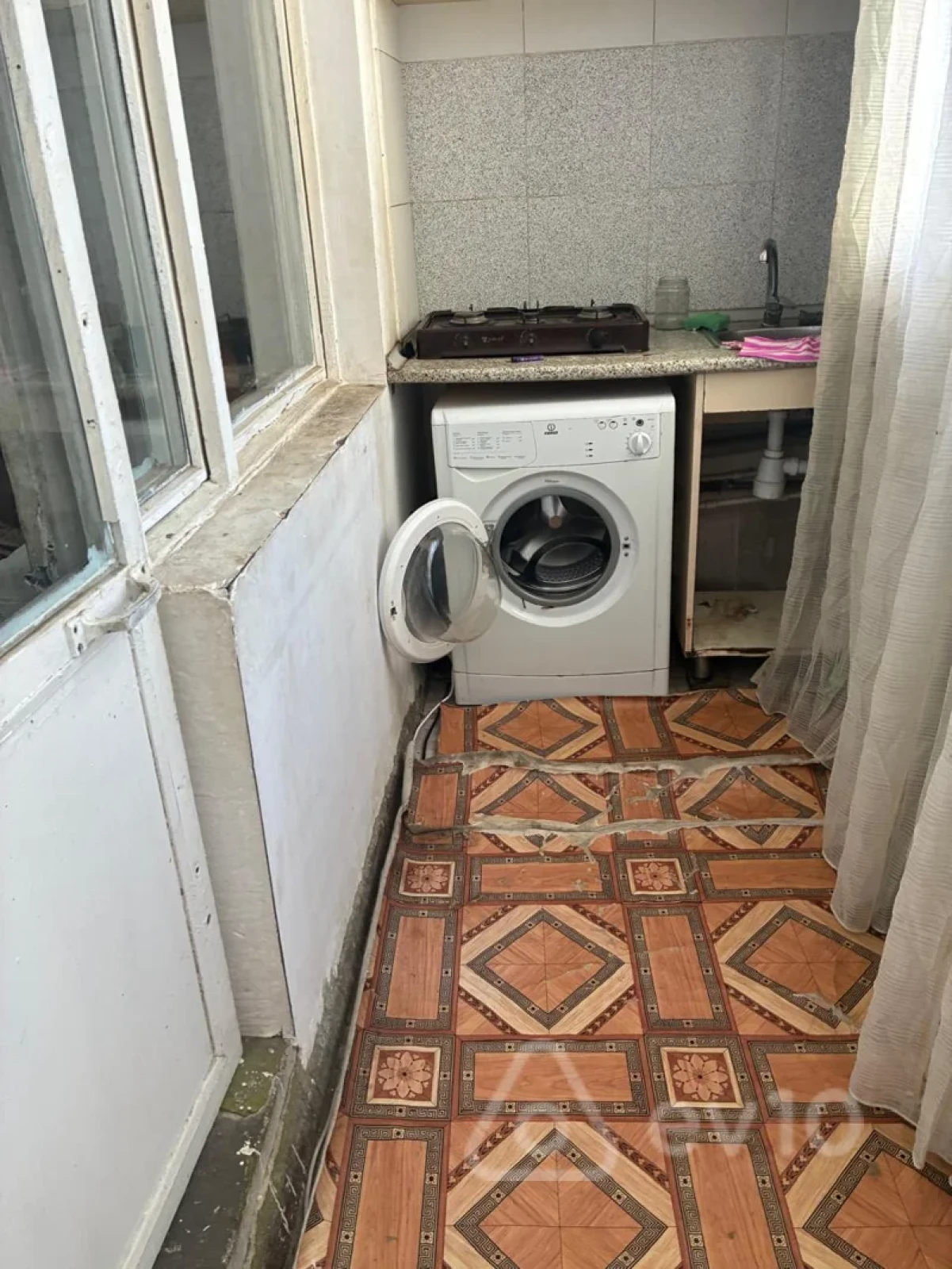 Kirayə verilir 1 otaqlı köhnə tikili 40 m²