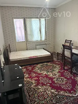 Kirayə verilir 1 otaqlı köhnə tikili 40 m²