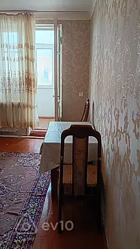 Kirayə verilir 1 otaqlı köhnə tikili 35 m²