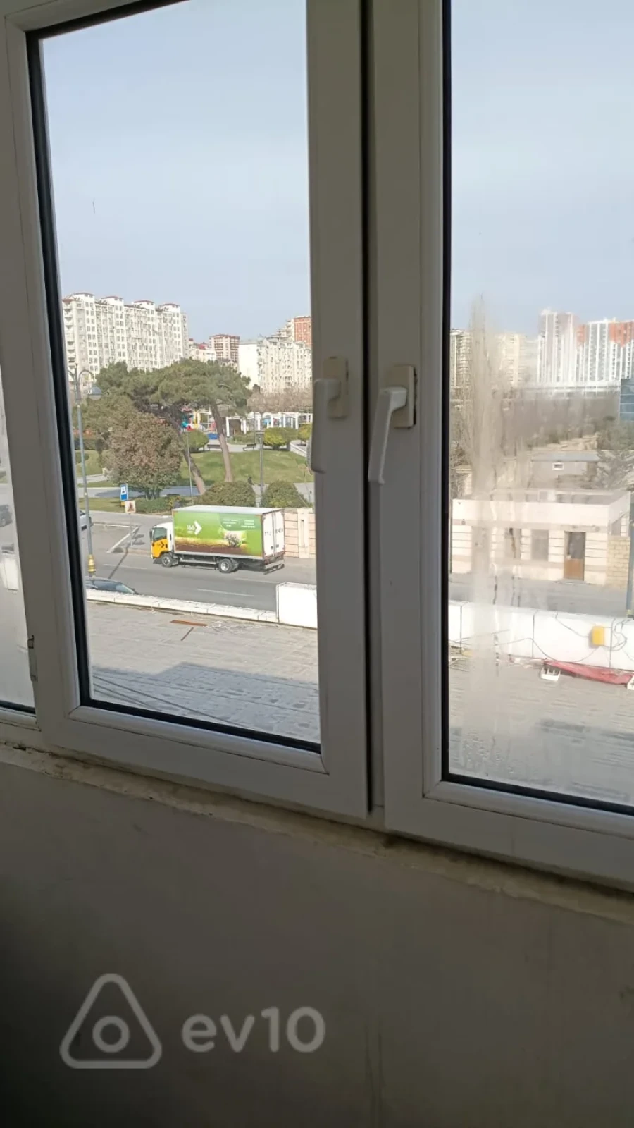 Kirayə verilir 1 otaqlı köhnə tikili 35 m²