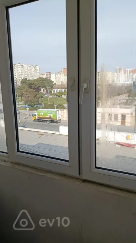 Kirayə verilir 1 otaqlı köhnə tikili 35 m²