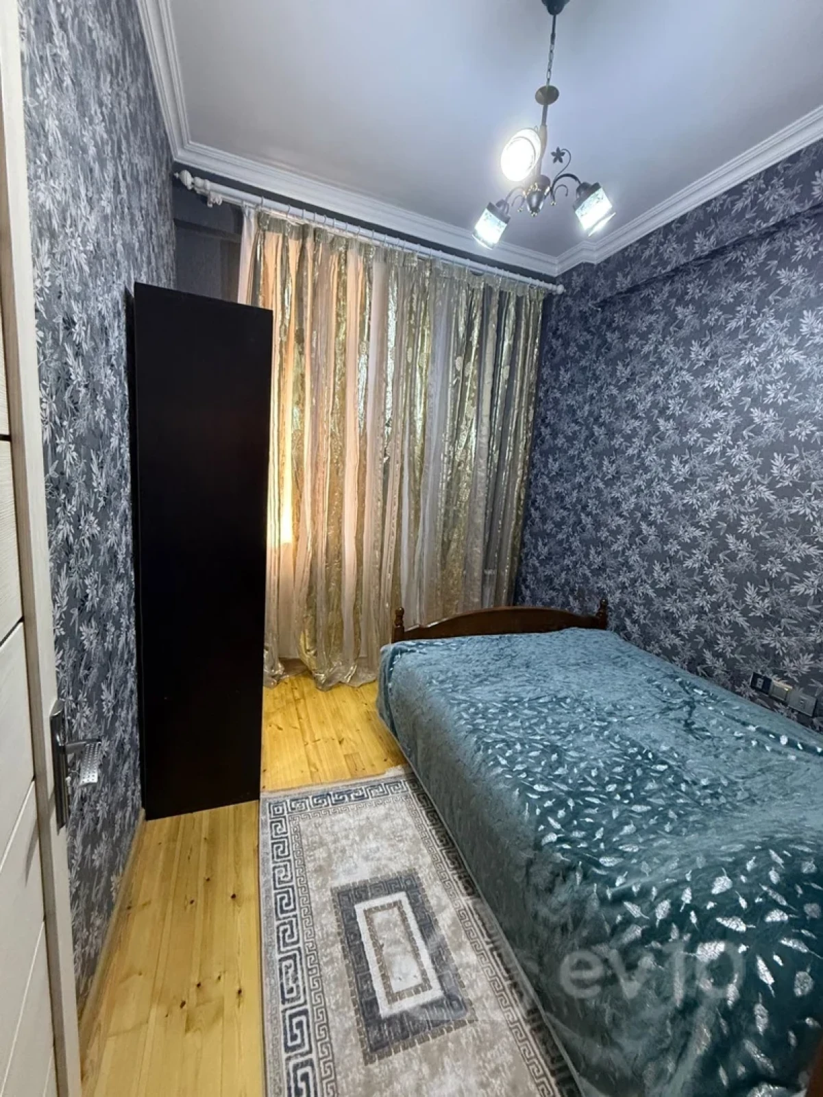 Kirayə verilir 2 otaqlı yeni tikili 50 m²