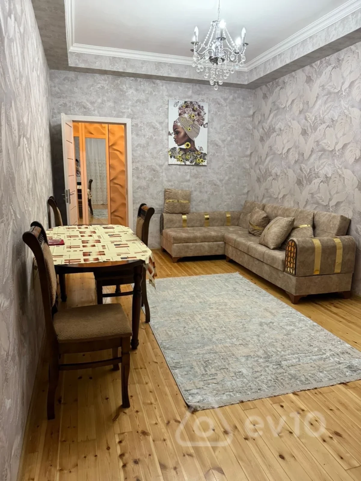 Kirayə verilir 2 otaqlı yeni tikili 50 m²