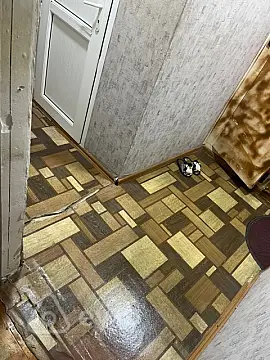 Kirayə verilir 2 otaqlı köhnə tikili 60 m²