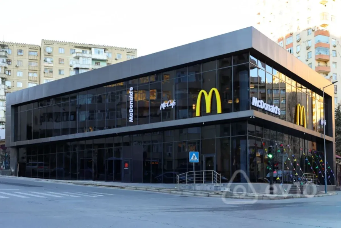 Kirayə verilir 3 otaqlı yeni tikili 80 m²