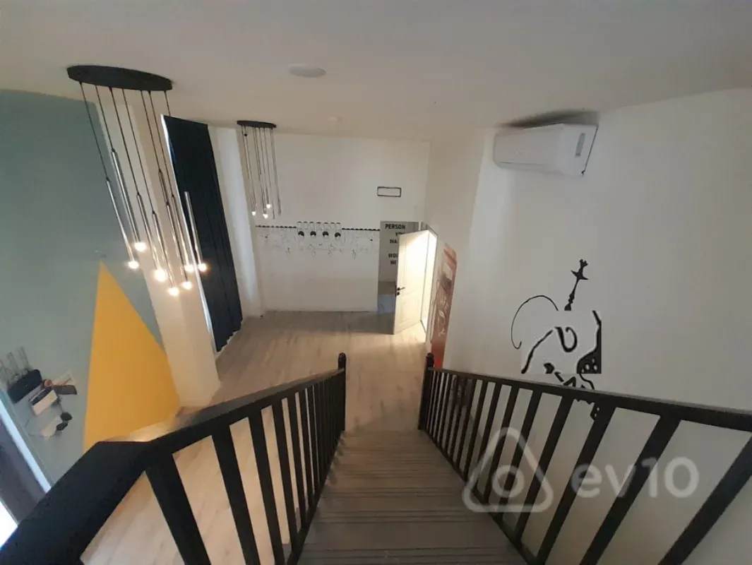 Kirayə verilir mənzil 90 m²