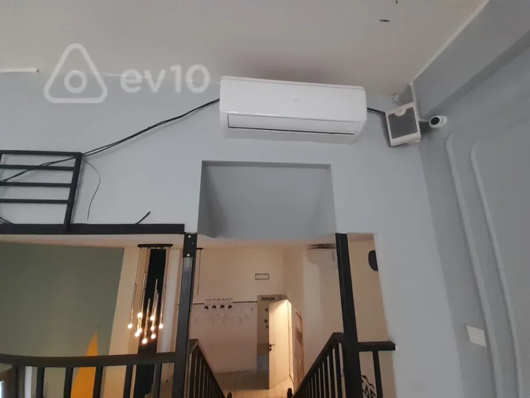 Kirayə verilir mənzil 90 m²