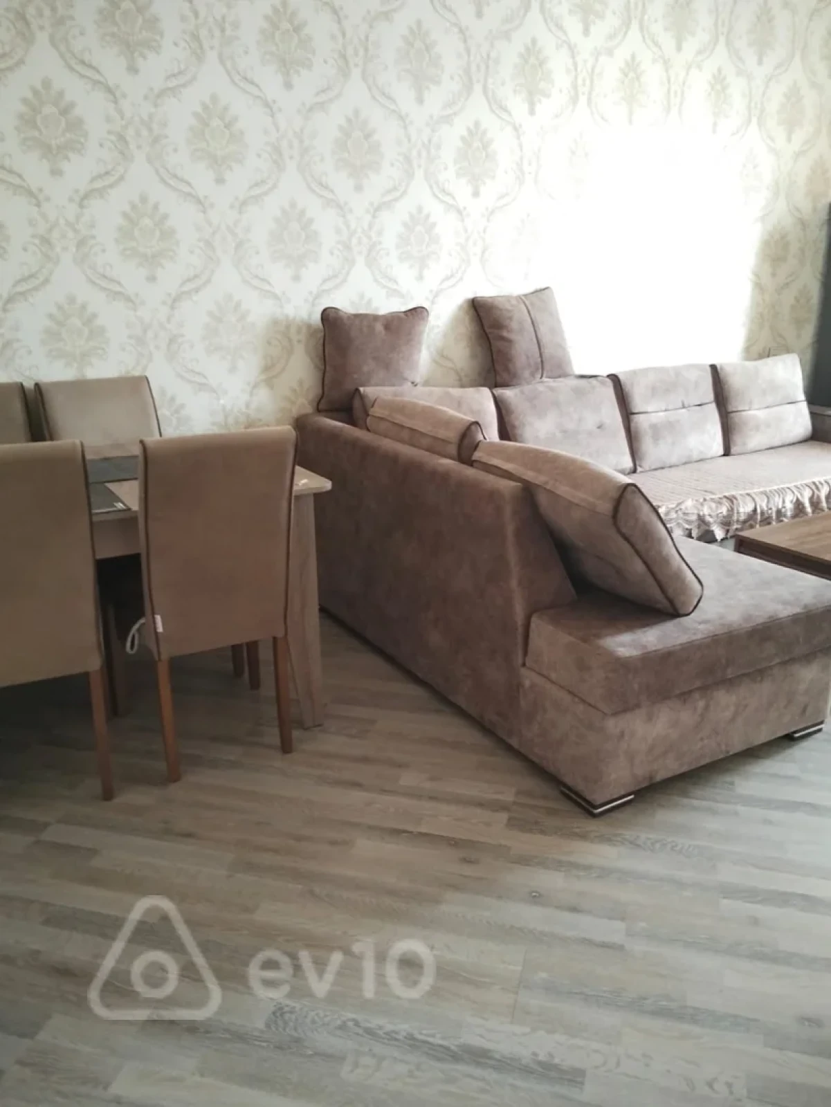 Kirayə verilir 2 otaqlı yeni tikili 58 m²