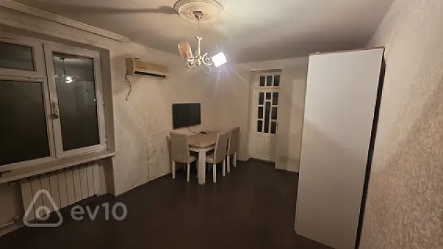 Satılır 1 otaqlı köhnə tikili 32 m² — Bakı, Binəqədi 1 otaq 32.00 m²