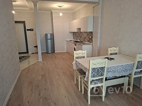Kirayə verilir 2 otaqlı yeni tikili 77 m²