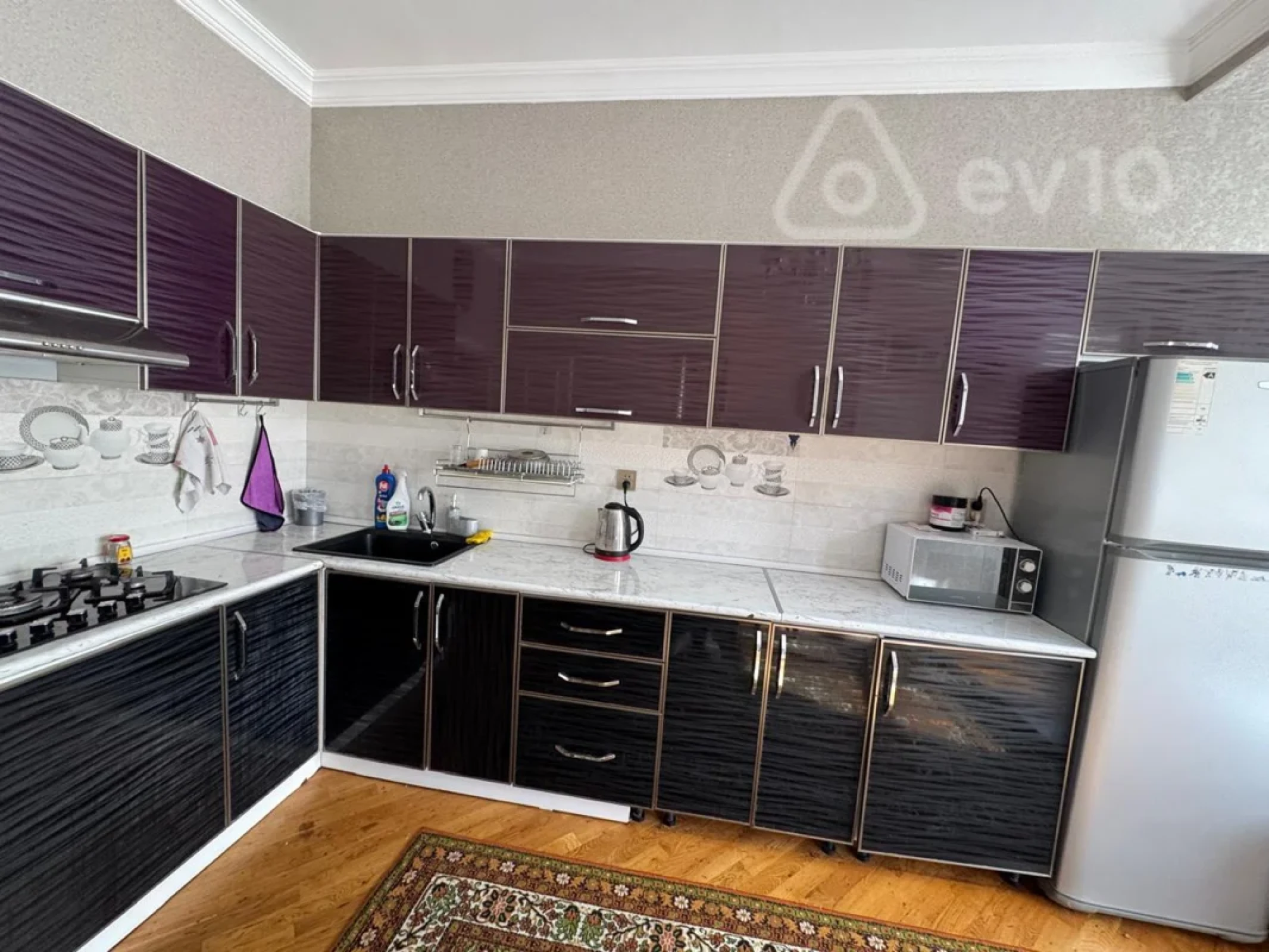 Kirayə verilir 3 otaqlı yeni tikili 123 m²