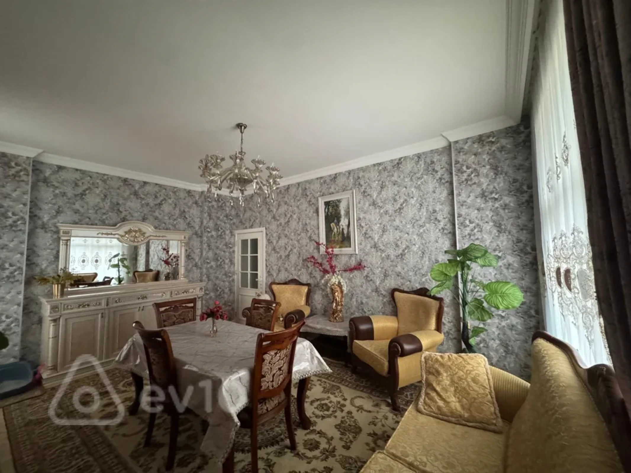 Kirayə verilir 3 otaqlı yeni tikili 123 m²