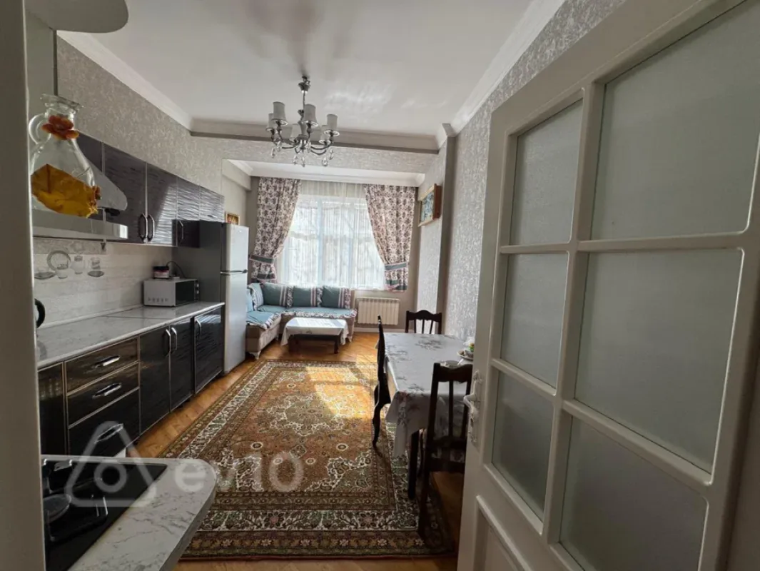 Kirayə verilir 3 otaqlı yeni tikili 123 m²