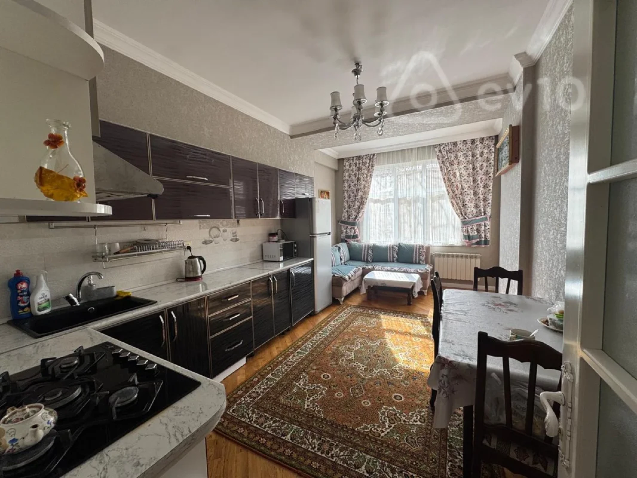 Kirayə verilir 3 otaqlı yeni tikili 123 m²