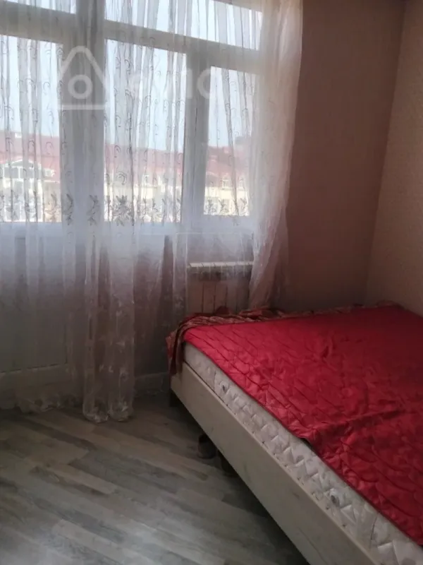 Kirayə verilir 2 otaqlı yeni tikili 43 m²