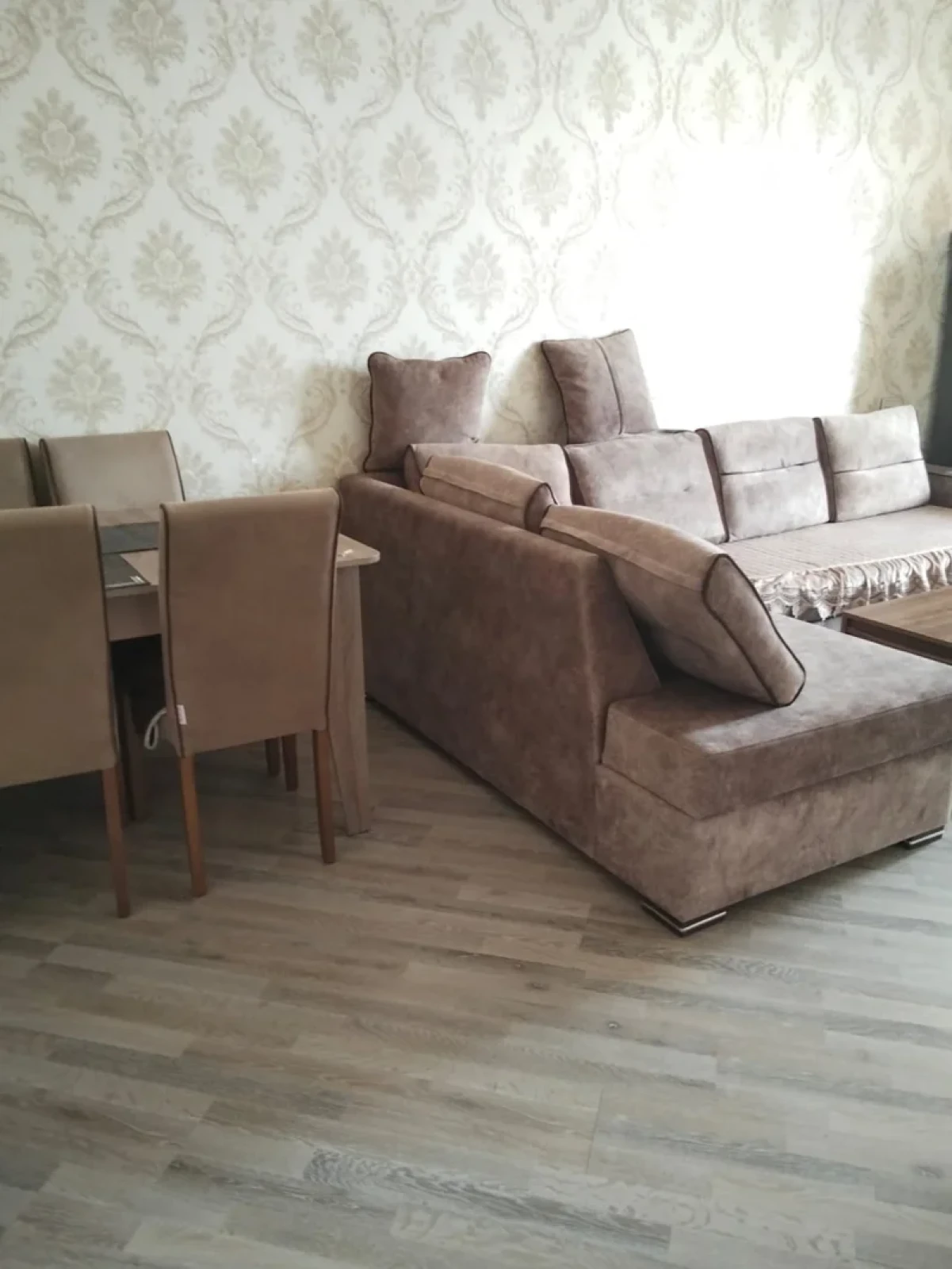 Kirayə verilir 2 otaqlı yeni tikili 43 m²