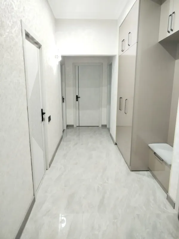 Kirayə verilir 3 otaqlı yeni tikili 90 m²