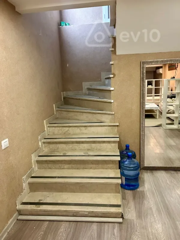 Kirayə verilir mənzil 75 m²