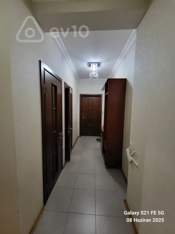 Kirayə verilir 2 otaqlı yeni tikili 90 m²