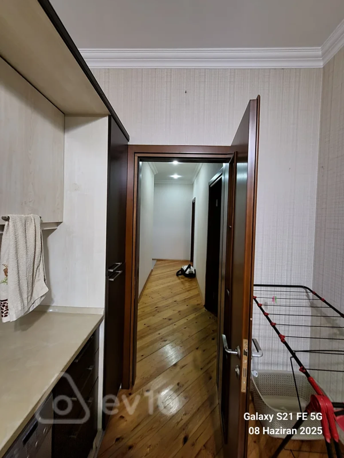 Kirayə verilir 2 otaqlı yeni tikili 90 m²