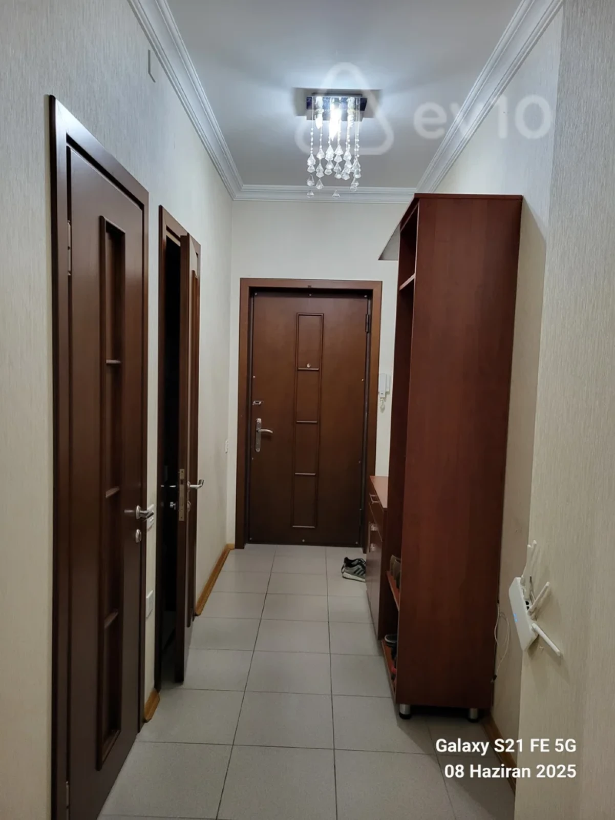 Kirayə verilir 2 otaqlı yeni tikili 90 m²