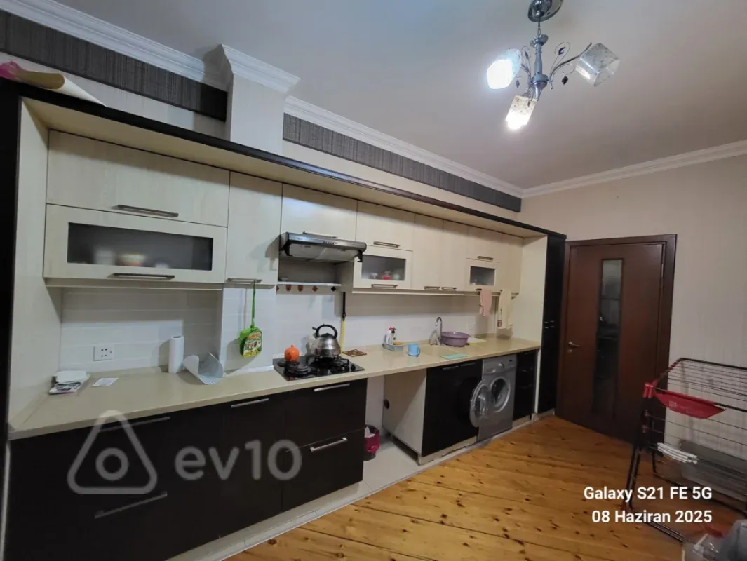 Kirayə verilir 2 otaqlı yeni tikili 90 m²