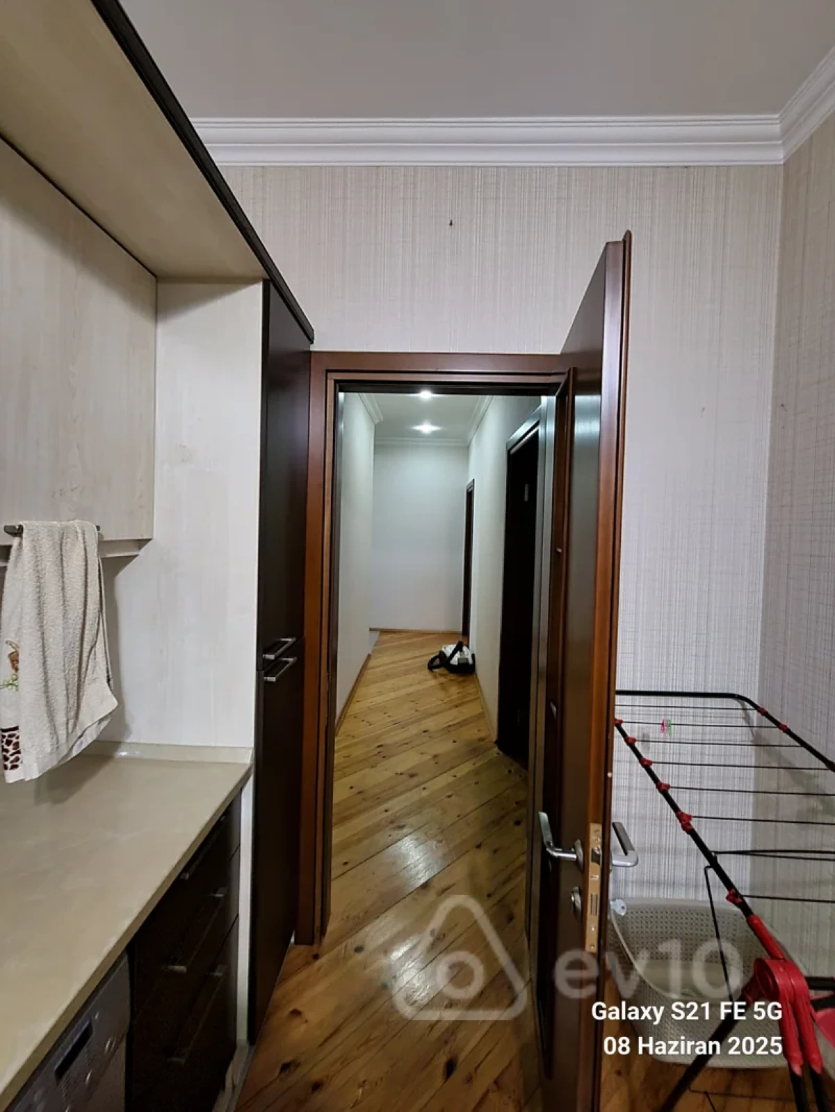 Kirayə verilir 2 otaqlı yeni tikili 90 m²