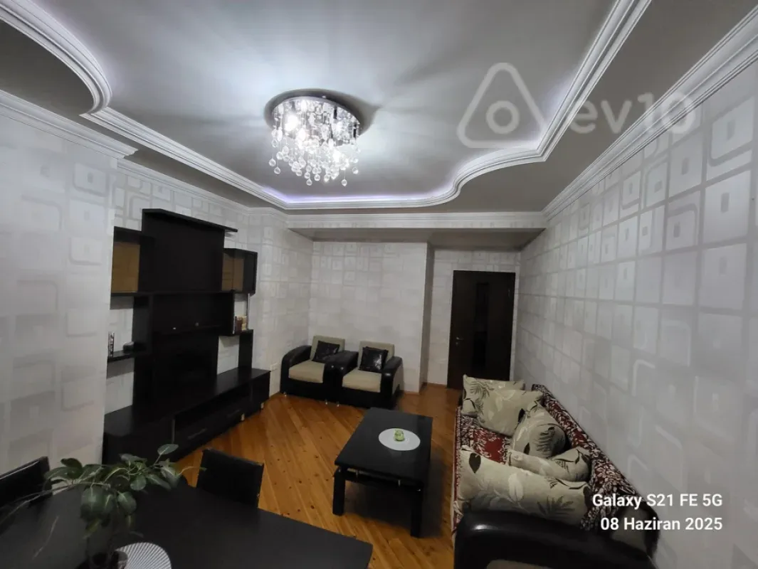 Kirayə verilir 2 otaqlı yeni tikili 90 m²