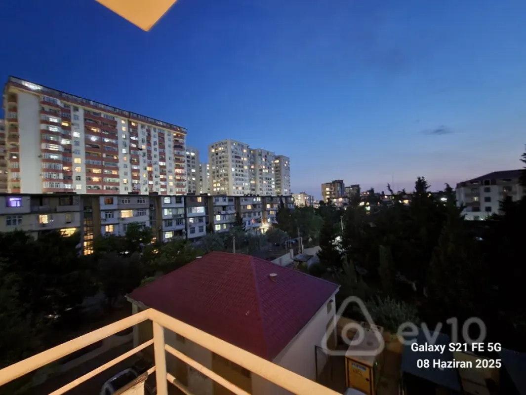 Kirayə verilir 2 otaqlı yeni tikili 90 m²