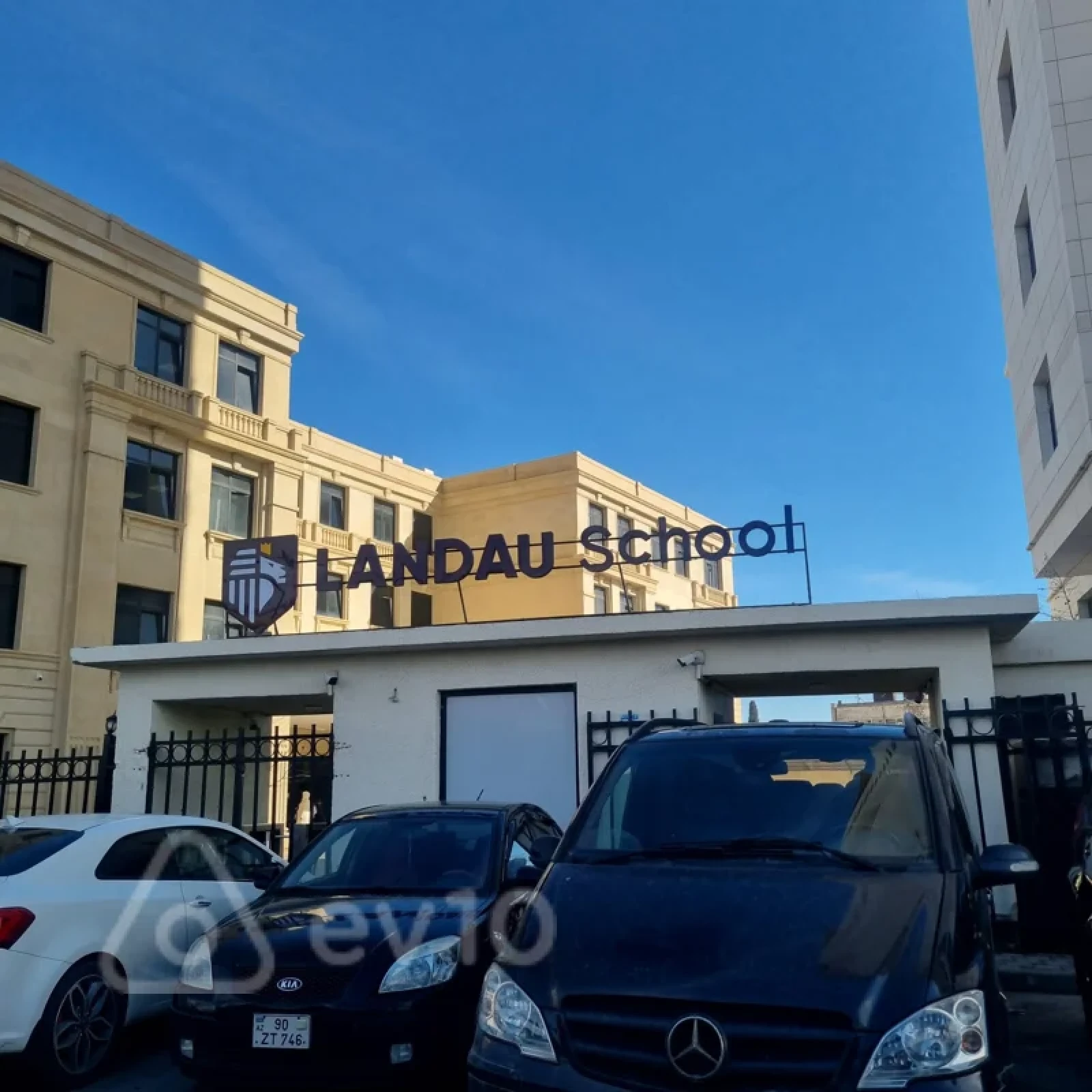 Satılır 2 otaqlı həyət evi 55 m²