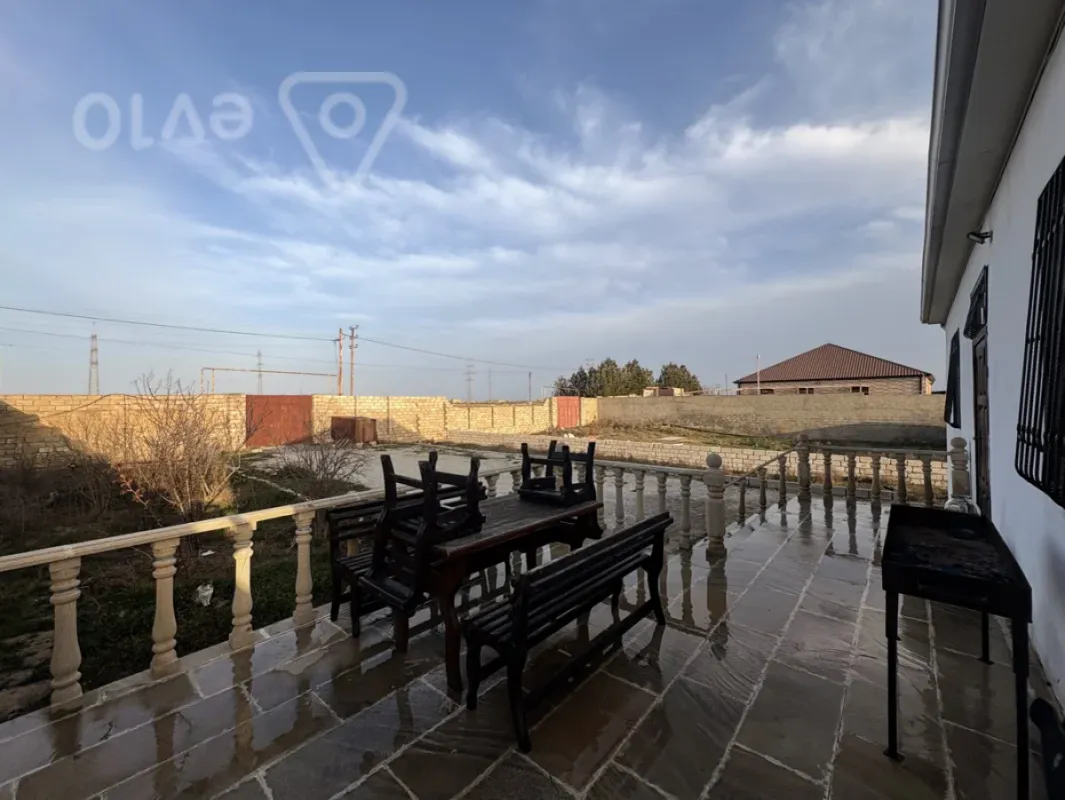Satılır 4 otaqlı həyət evi 144 m²