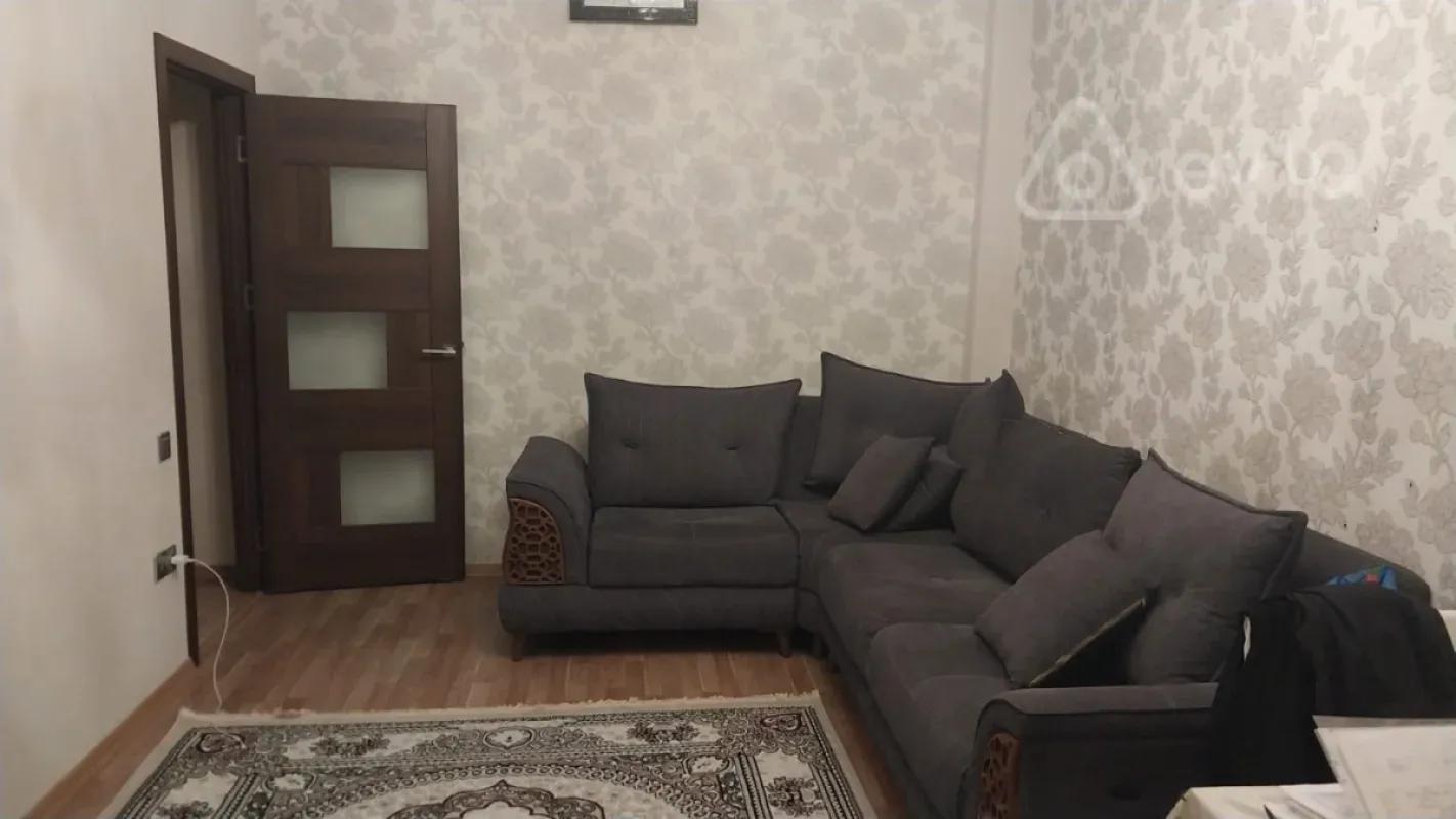 Kirayə verilir 2 otaqlı yeni tikili 55 m²