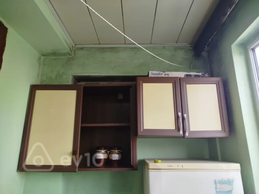 Kirayə verilir 1 otaqlı köhnə tikili 20 m²